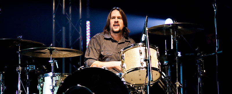 Brian Roberts from Roberts Drums playing the drums